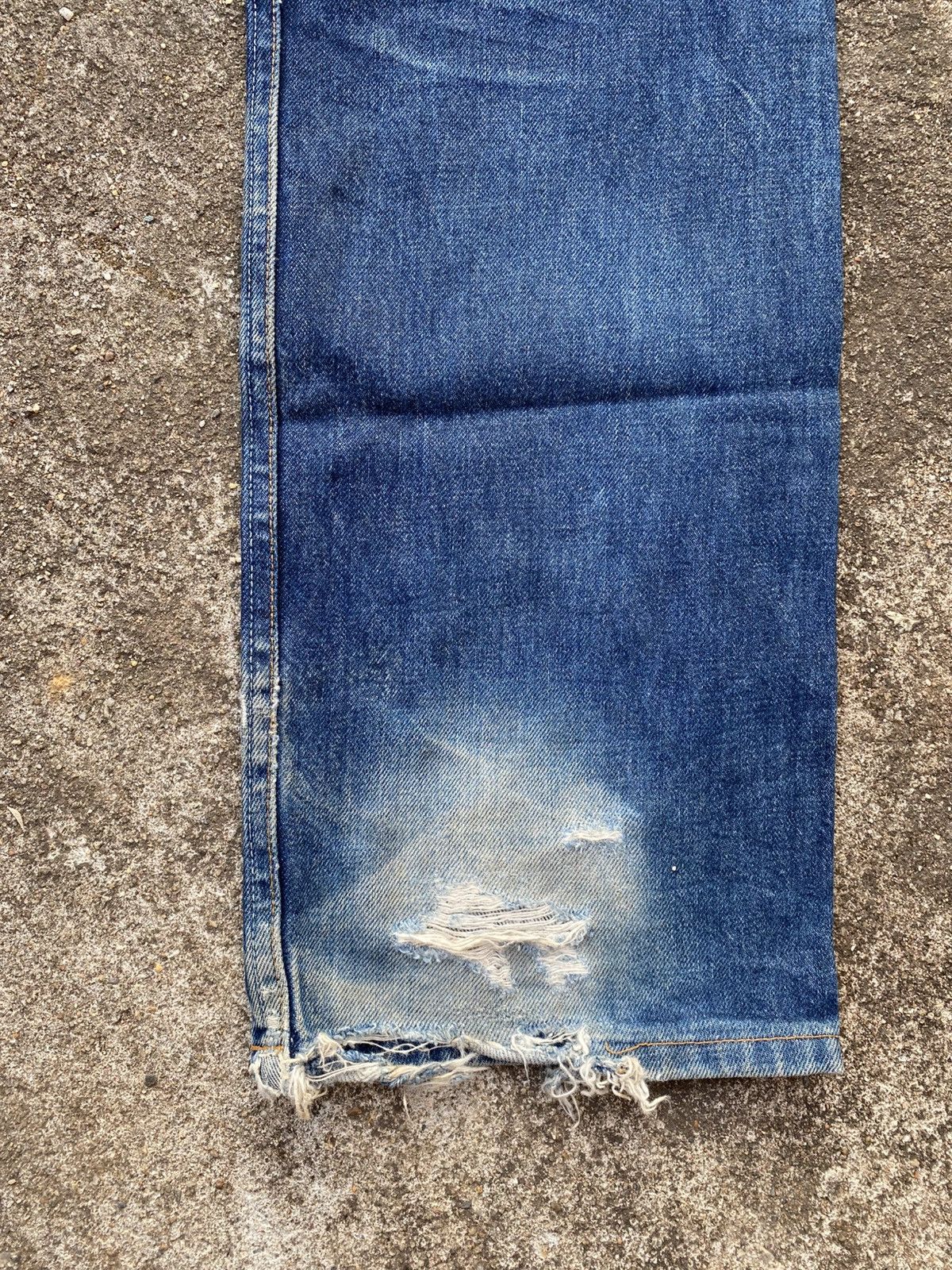 Levi's Vintage Levis 501xx Distressed Size US 32 / EU 48 - 8 Thumbnail