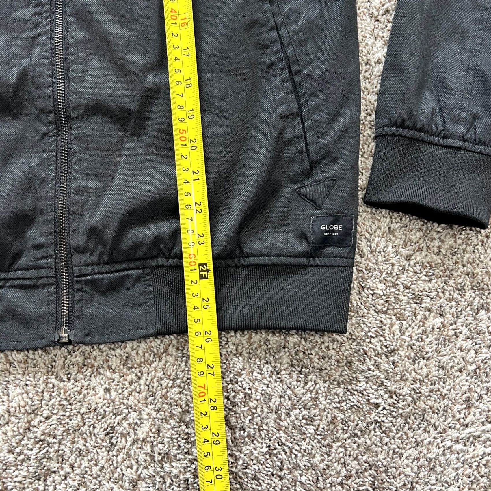 Globe Globe Skateboarding Embroidered Black Bomber Jacket Patches Size Medium Mens Jacket Size US M / EU 48-50 / 2 - 2 Thumbnail