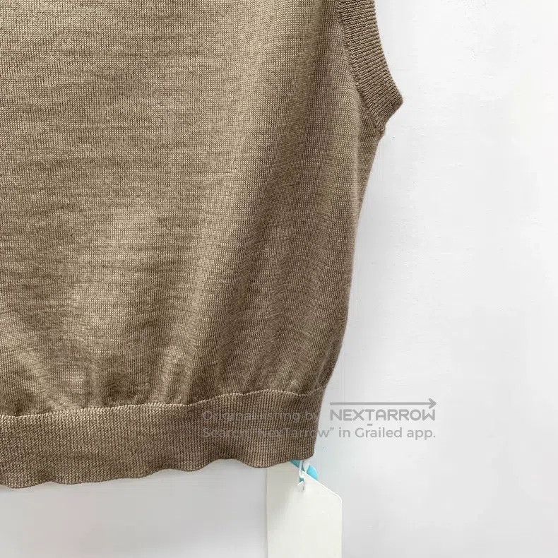 Brunello Cucinelli Brunello Cucinelli Dark Brown Cashmere Crew Neck Sleeveles Size M / US 6-8 / IT 42-44 - 4 Thumbnail