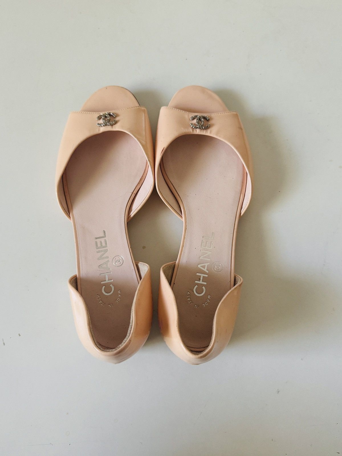 Chanel Chanel d'Orsay Peep toe flats with pearl size 37 Size US 6 / IT 36 - 9 Thumbnail