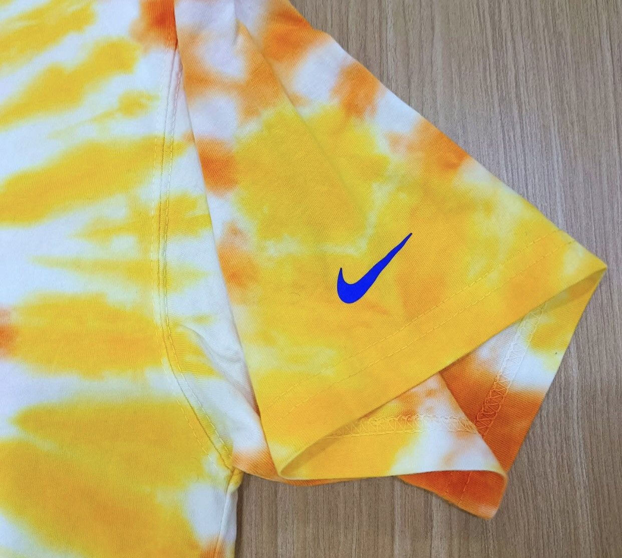 Nike Nike Lebron x Space Jam Tie Dye T shirt Size US M / EU 48-50 / 2 - 3 Thumbnail
