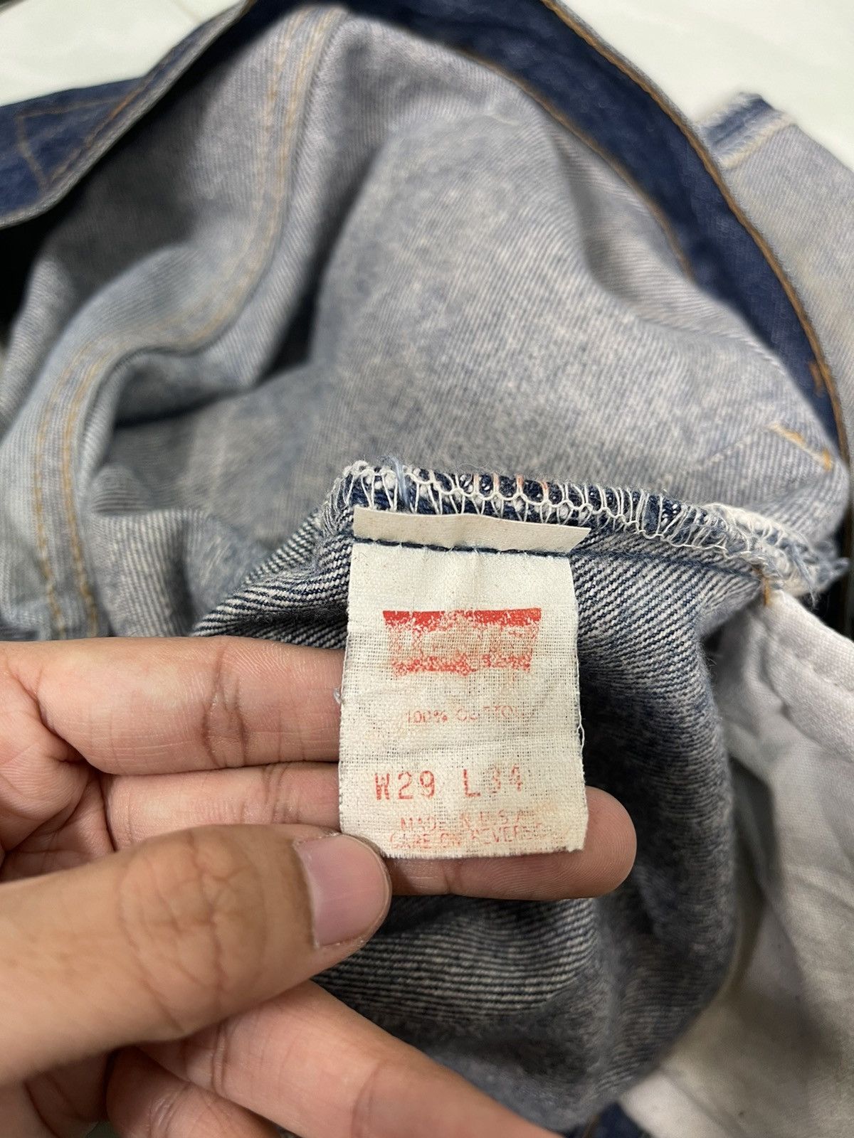 Levi's Vintage Levis Button Fly Distressed Jean Size US 30 / EU 46 - 16 Thumbnail