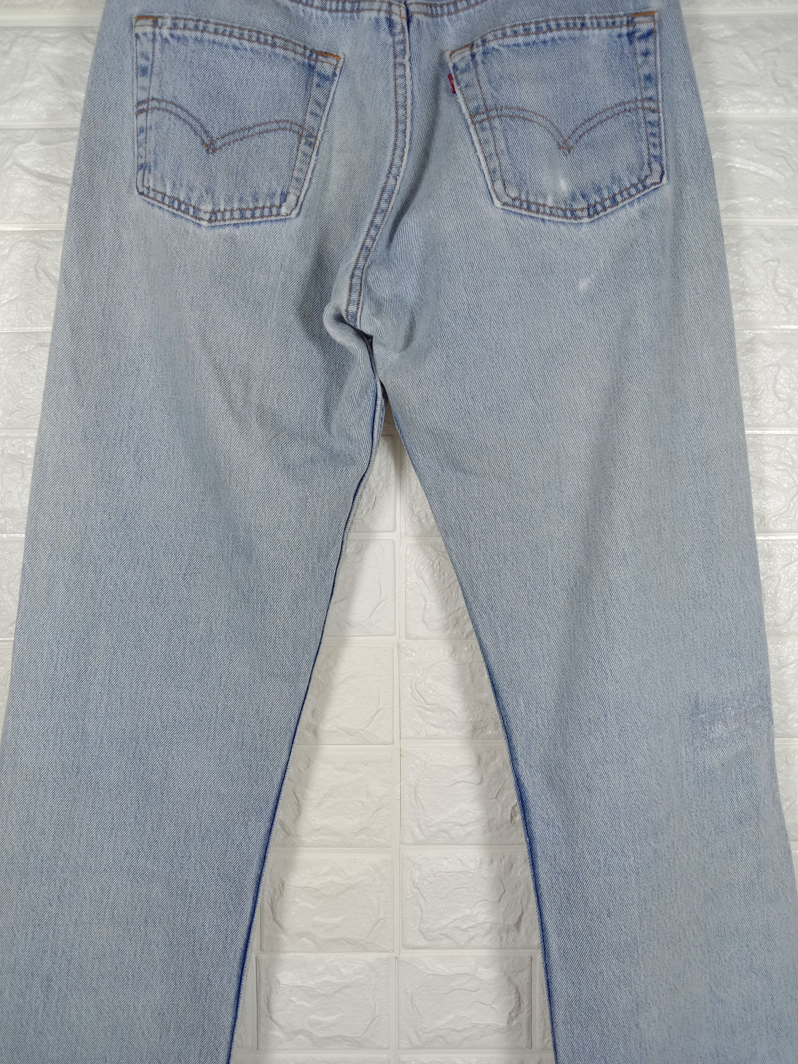 Levi's Vintage 90s Levi’s 501 Jeans Light Wash Distressed Denim Size US 28 / EU 44 - 6 Thumbnail