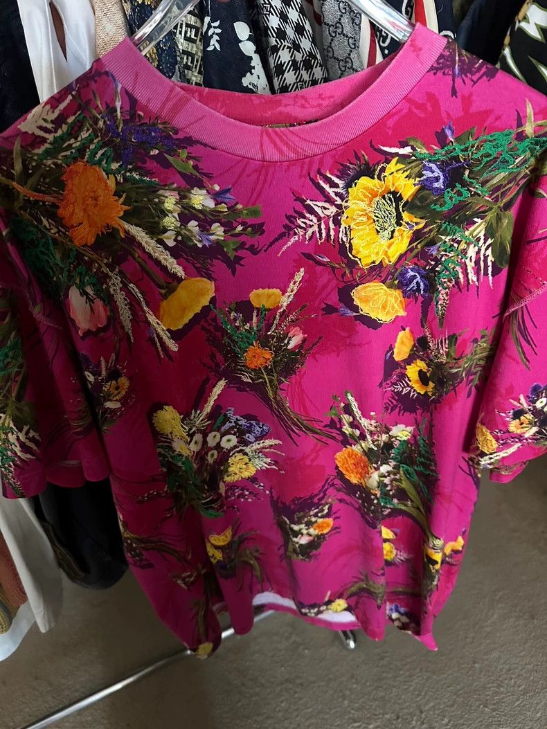 Louis Vuitton Louis Vuitton Floral printed short sleeves Size US S / EU 44-46 / 1 - 1 Thumbnail