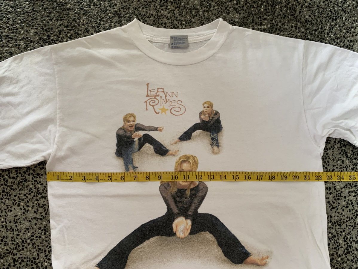 Vintage Vintage 90s Leann Rimes American Singer Tour T shirt Size US L / EU 52-54 / 3 - 9 Thumbnail