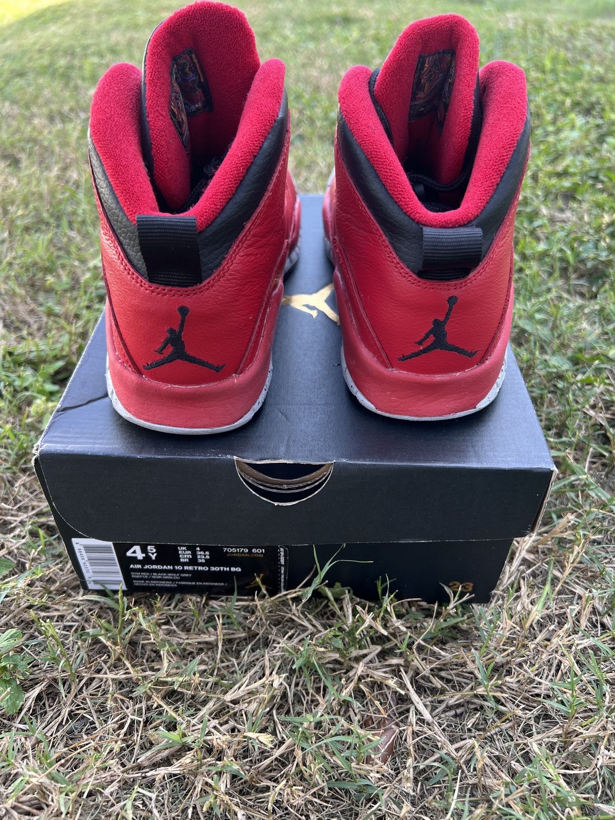 Jordan Brand × Nike Air Jordan 10 “Bulls Over Broadway” Size US 4.5 / IT 34.5 - 5 Thumbnail