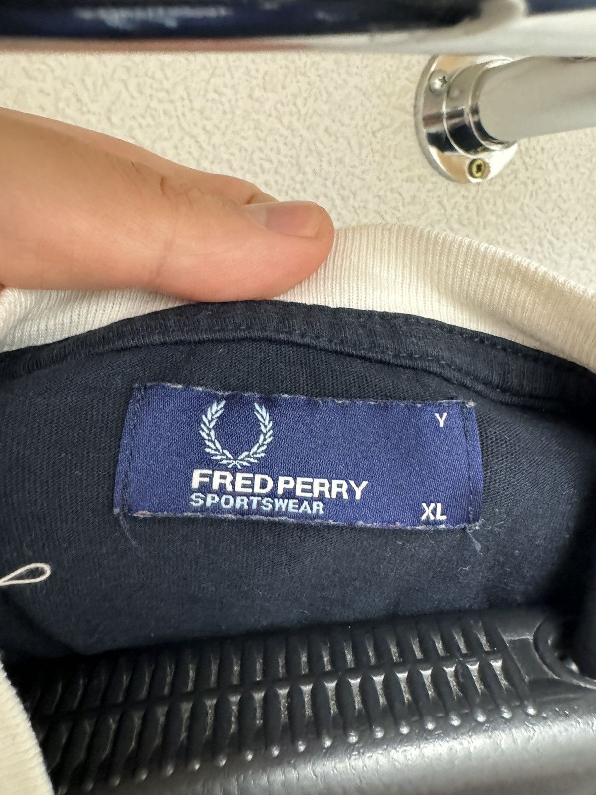Fred Perry Fred Perry big logo t-shirt S sz Size US S / EU 44-46 / 1 - 4 Thumbnail