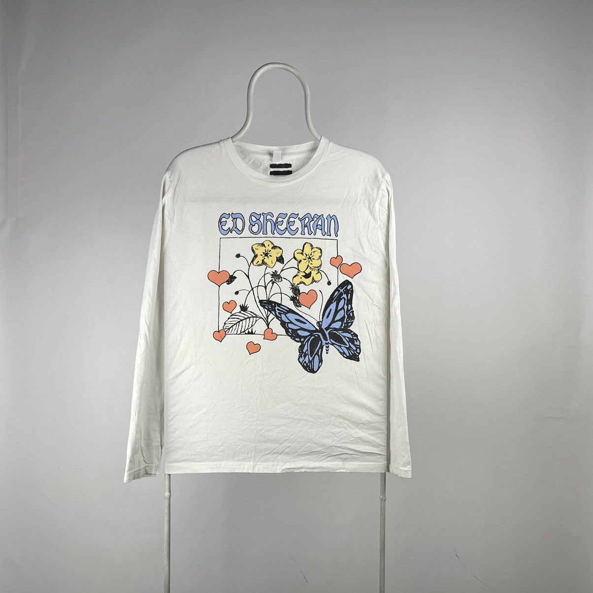 Band Tees Ed sheeran long sleeve flowers size medium Size US M / EU 48-50 / 2 - 1 Thumbnail