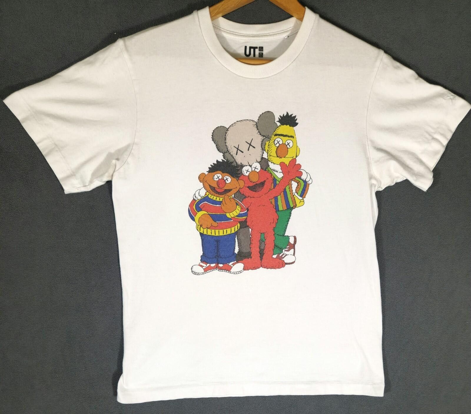 Uniqlo RARE Uniqlo X KAWS X Sesame Street Shirt White Size XS Size US XS / EU 42 / 0 - 1 Thumbnail