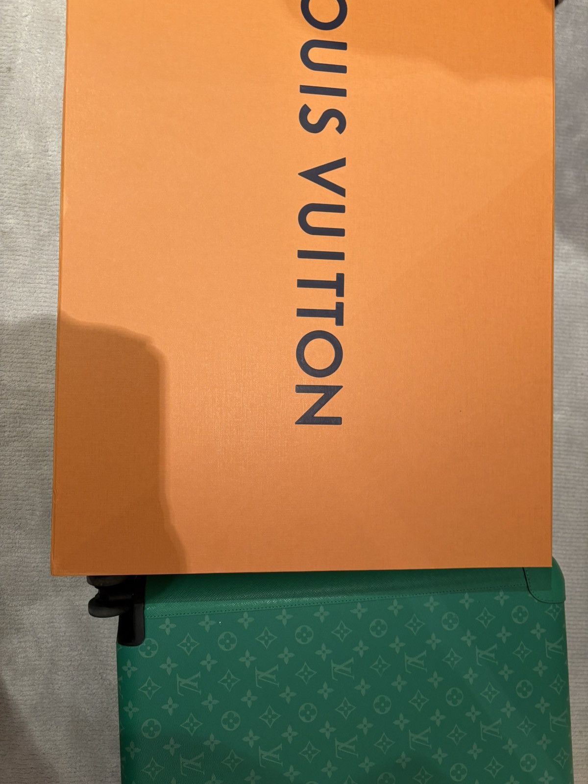 Louis Vuitton Louis Vuitton horizon 55 Size 46 - 13 Thumbnail