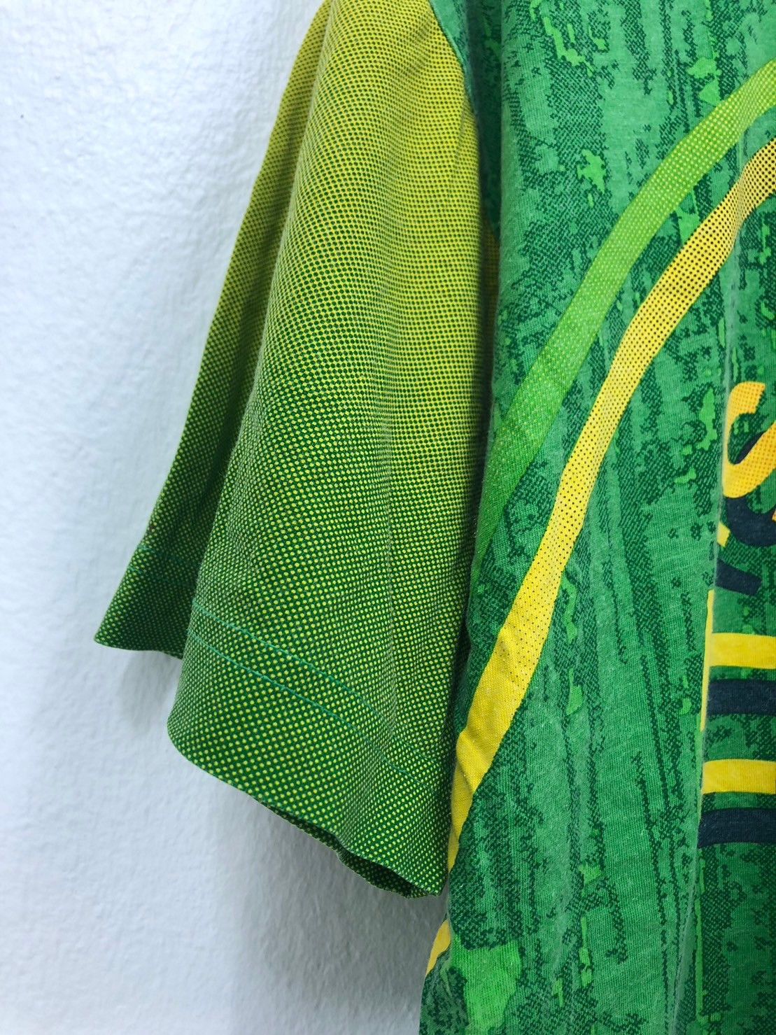 Body Glove × Vintage Vintage 90's Body Glove Over Print shirt wts01 Size US L / EU 52-54 / 3 - 8 Thumbnail