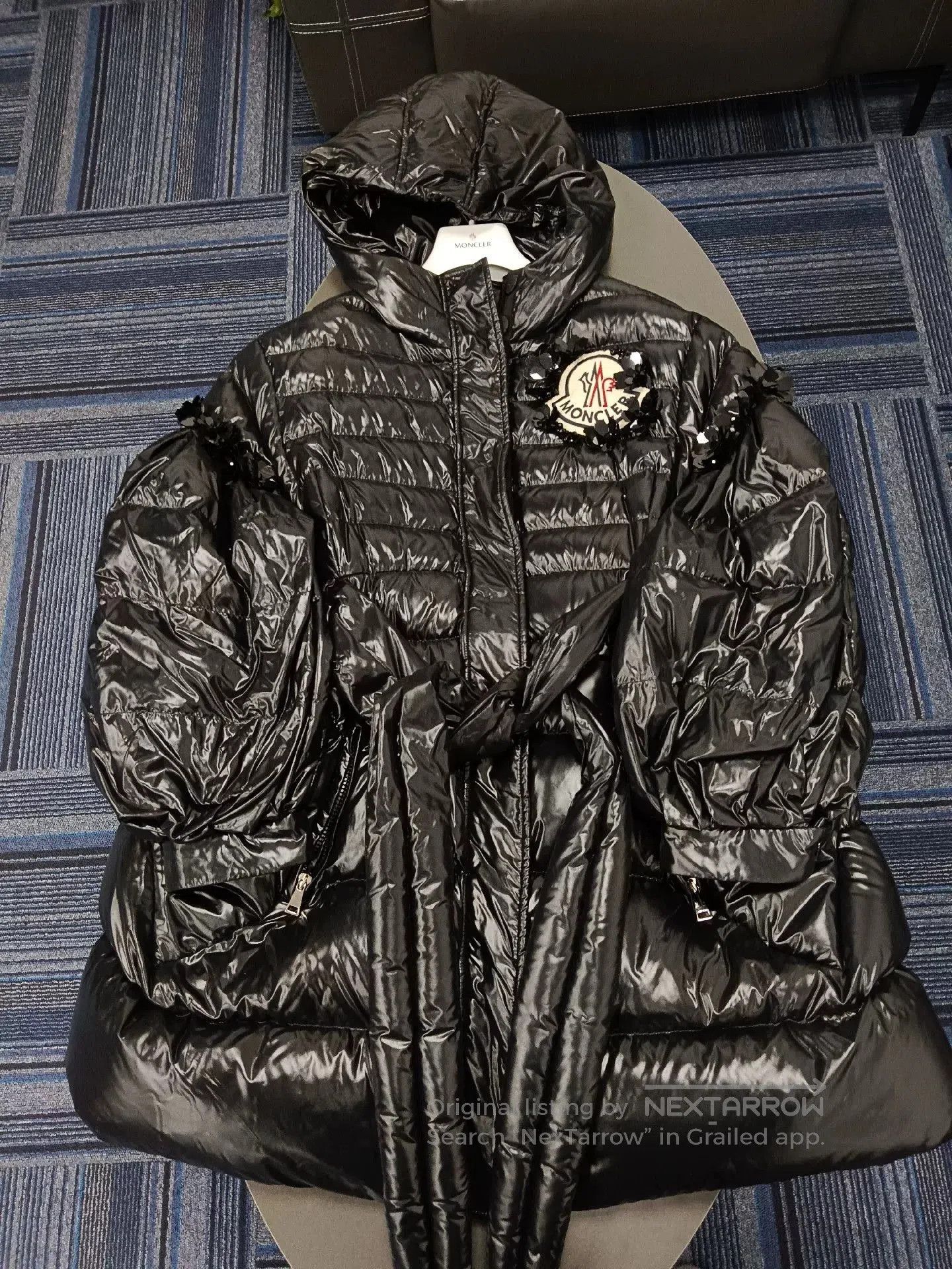 Moncler rare moncler big logo down jacket black. Size US XXS / EU 40 - 1 Thumbnail