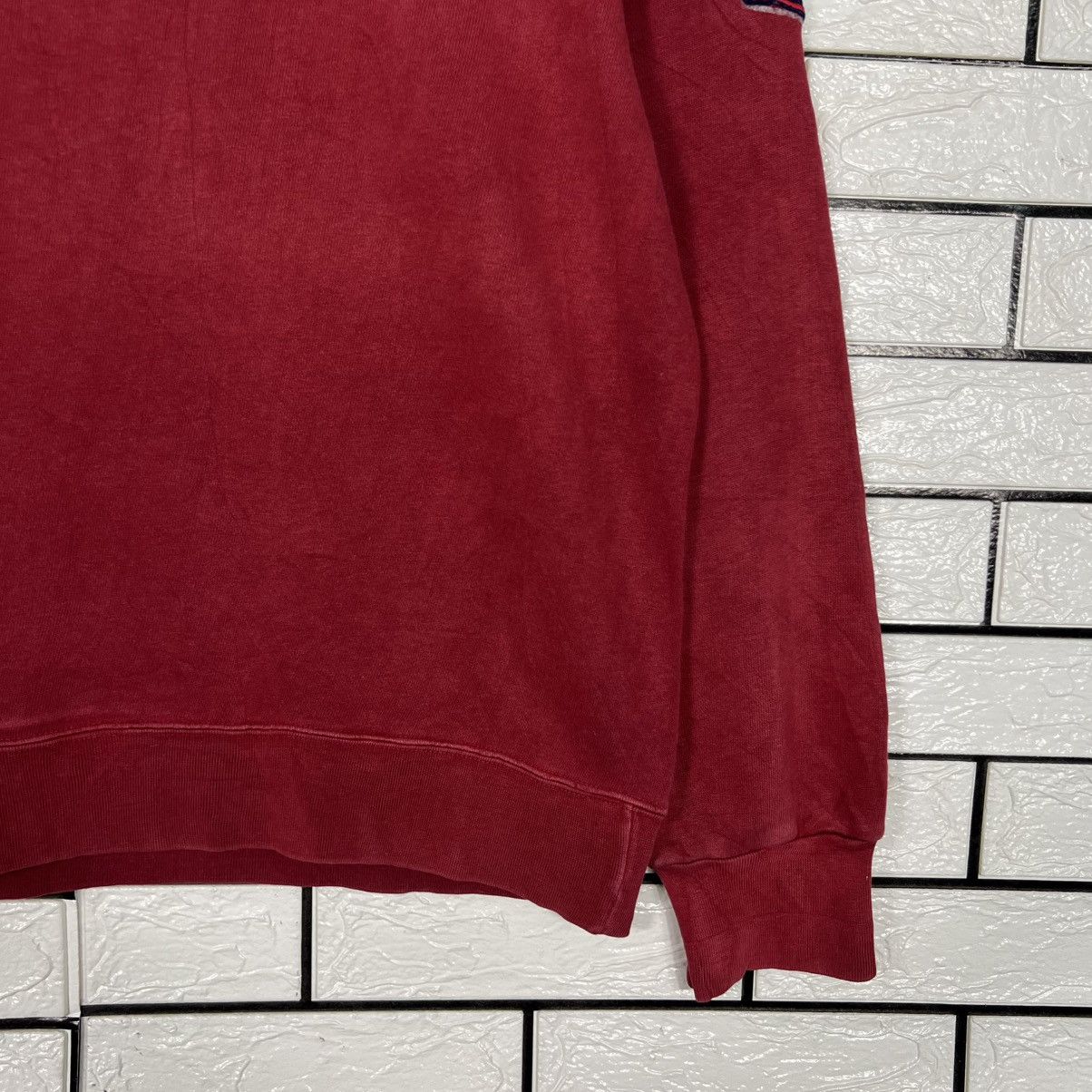 Vintage New Town City Concept Big Logo Sweatshirt US ARMY #4301-C195 Size US M / EU 48-50 / 2 - 11 Thumbnail
