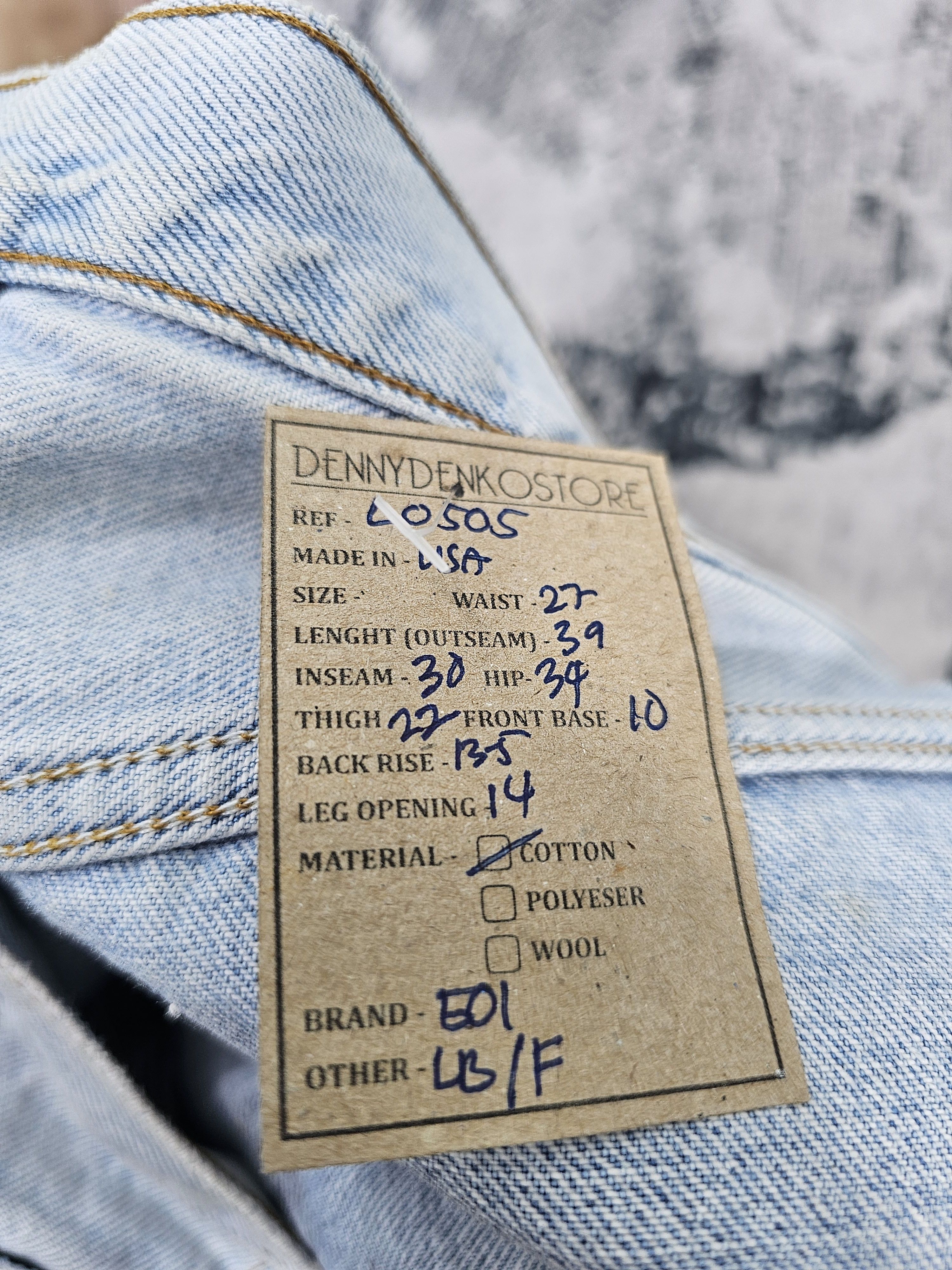 Levi's Vintage Clothing Vtg 90'S LEVIS 501 Light Blue Ripped Jeans Made In USA L0505 Size US 27 - 15 Thumbnail
