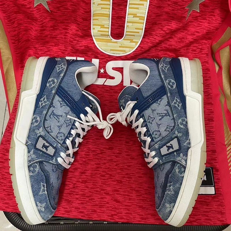 Louis Vuitton Louis Vuitton Blue Denim Low-Top Sneakers - Size US 10 / EU 43 - 7 Thumbnail