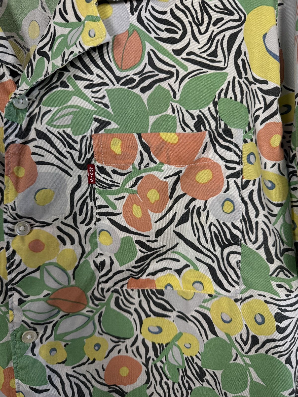 Levi's Levi’s Short Sleeve Shirt Hawaiian Floral Print Relaxed Sz L Size US L / EU 52-54 / 3 - 6 Thumbnail