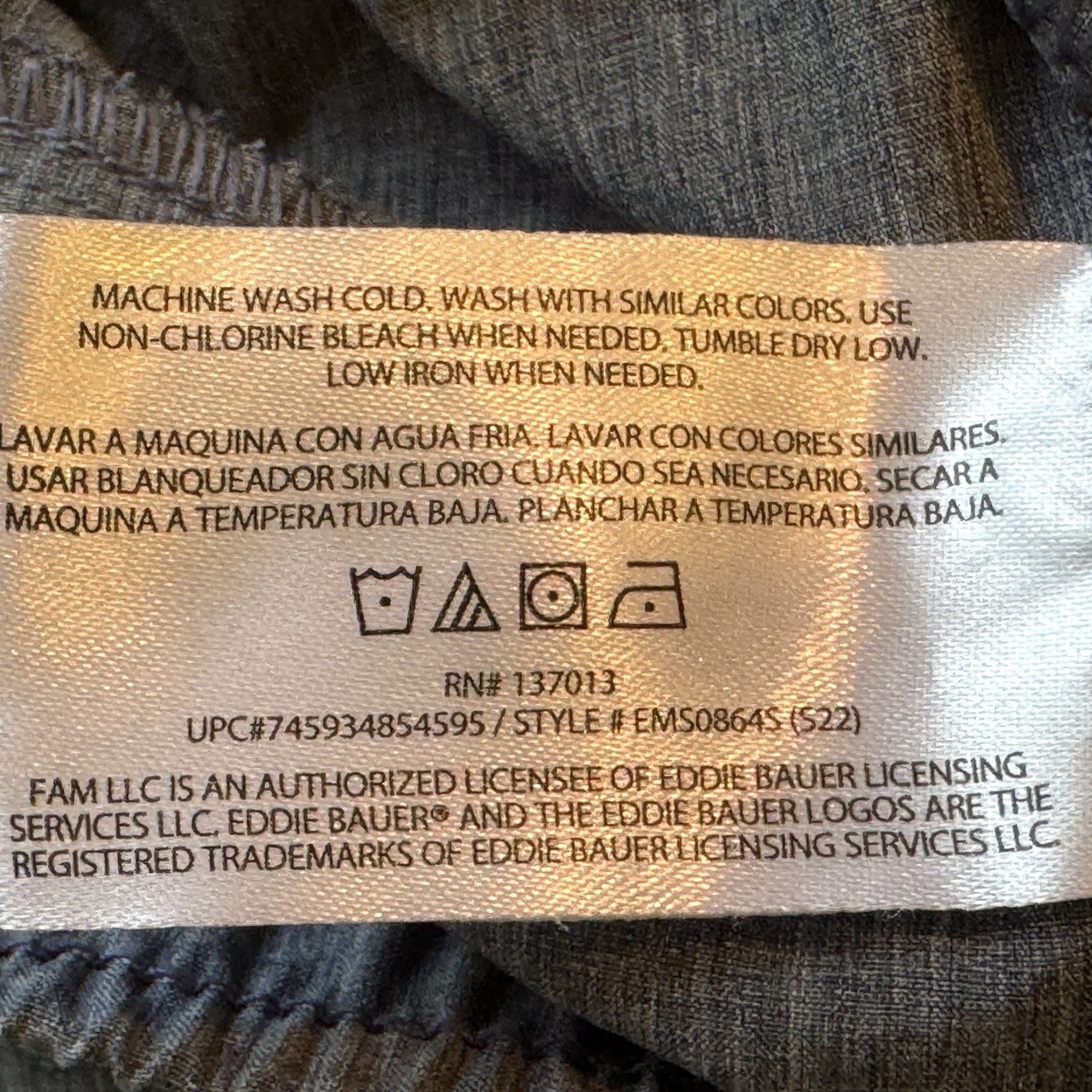 Eddie Bauer Eddie Bauer Shorts Mens XXL Blue Chino Pull On Elastic Drawstring Waist Size US 39 - 8 Thumbnail