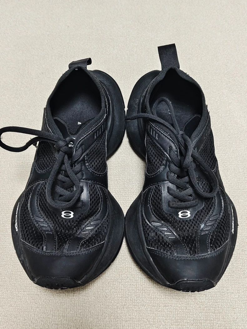 Balenciaga Balenciaga Circuit low-cut running shoes with round toe and Size US 5.5 / IT 35.5 - 3 Thumbnail