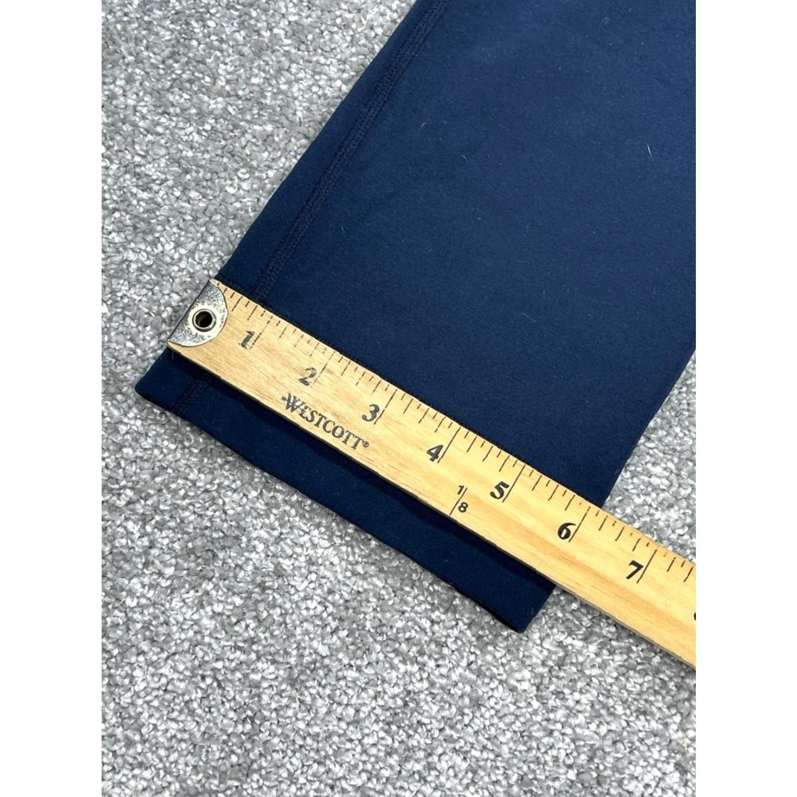 Lululemon Lululemon Pants Womens 2 Navy Blue Pockets Tight Crop Size 26" / US 2 / IT 38 - 5 Thumbnail