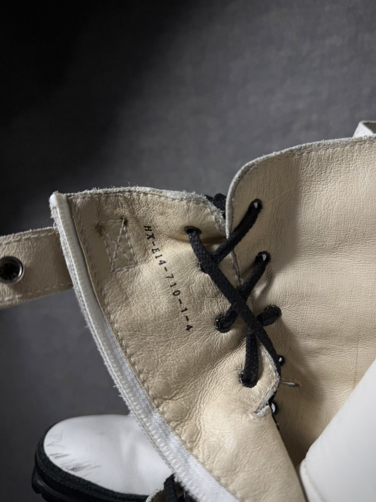 Yohji Yamamoto Yohji Yamamoto x Hiromu Takahama 07AW Runway Boots Size US 9.5 / EU 42-43 - 9 Thumbnail