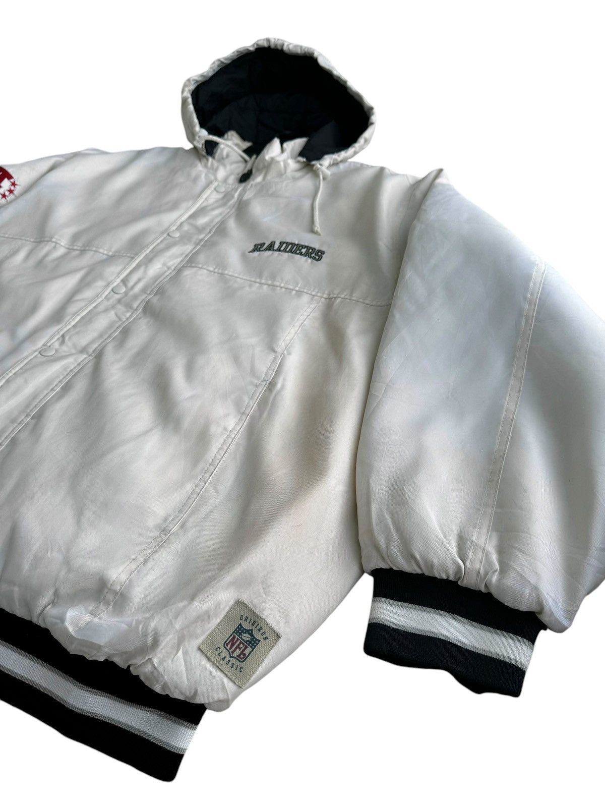 NFL Vintage Oakland Raider Bomber with Hoodie Jacket 2XL Size US XXL / EU 58 / 5 - 7 Thumbnail