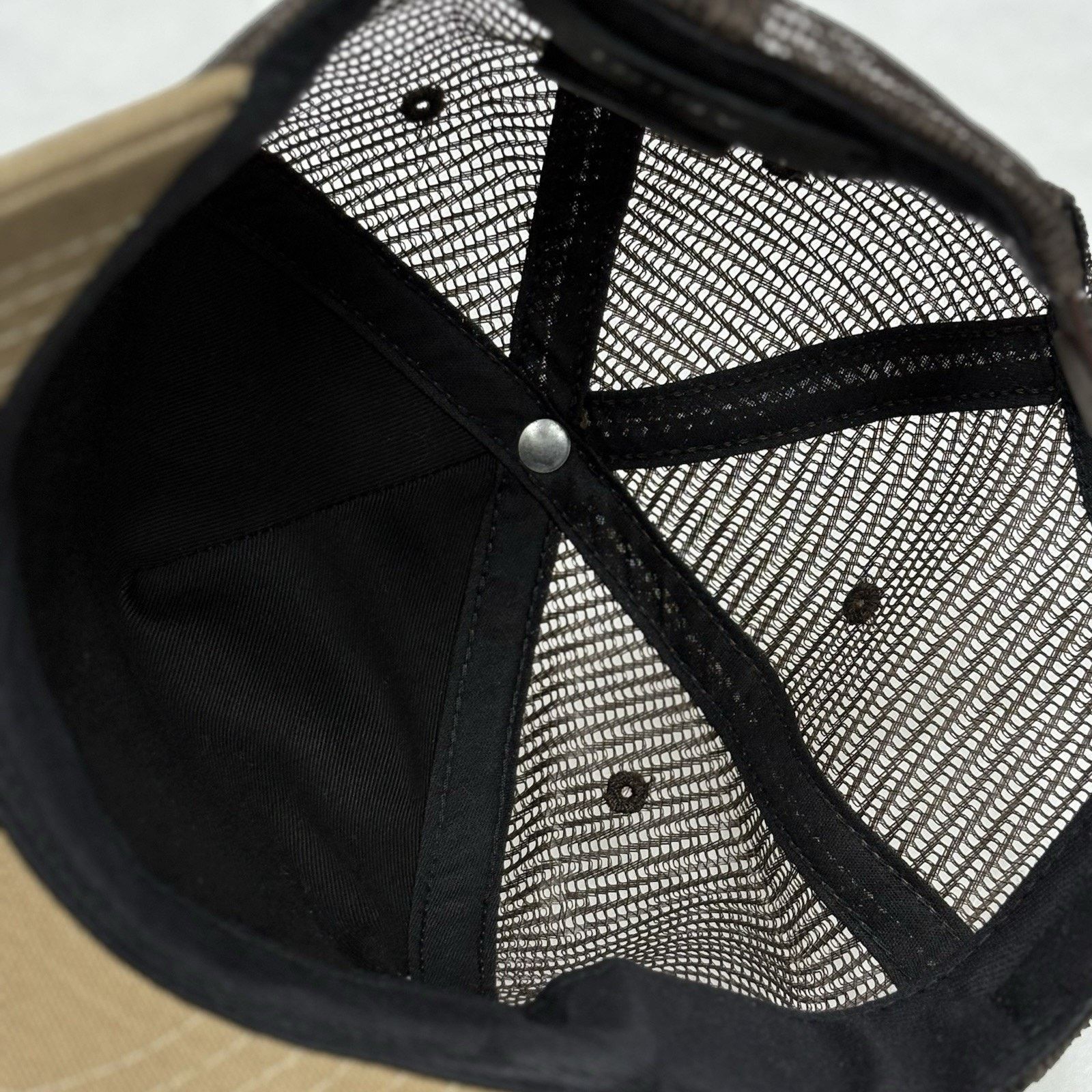 Amiri Amiri Logo Trucker Hat ' Ermine White ' | GREAT CONDITION! Size ONE SIZE - 12 Thumbnail