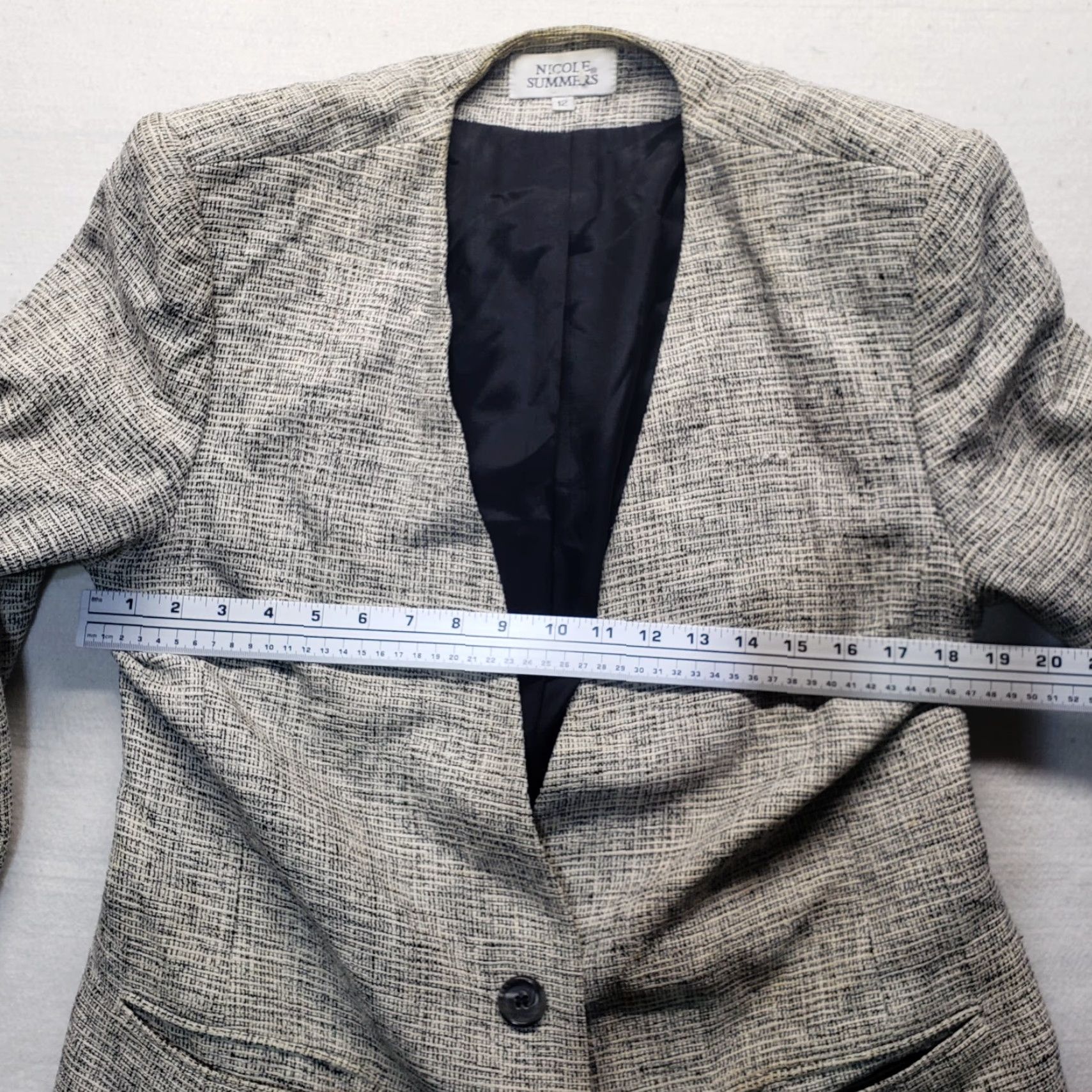 Nicole Farhi NICOLE FARHI Blazer Women Gray Tweed Size 12 Vintage No Jacket Coat Open Shoulder Pads Smart Casual - 12 | Adult Womens Size XL / US 12-14 / IT 48-50 - 4 Thumbnail