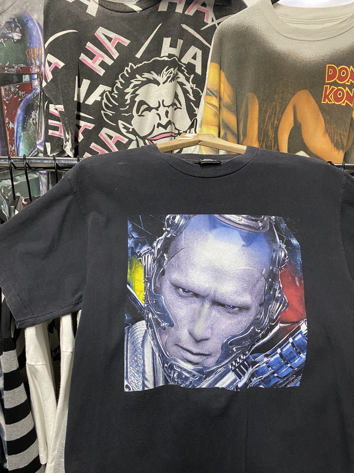 DC Comics × Vintage Vintage 1997 Batman Movie Mr Freeze T-Shirt Adult Size Large Size US L / EU 52-54 / 3 - 7 Thumbnail