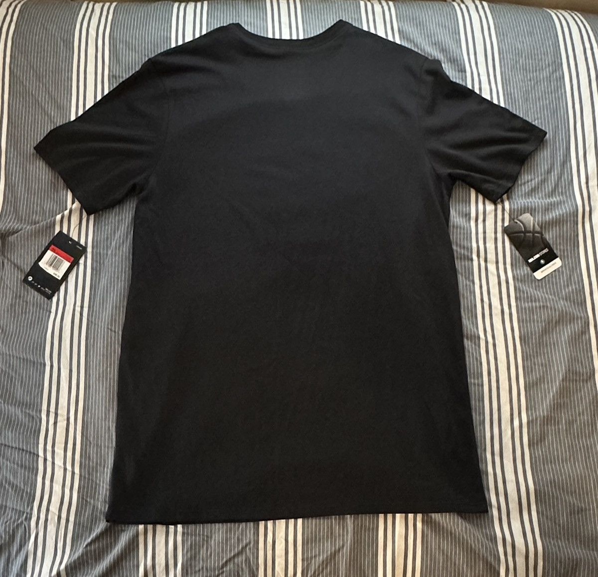 NBA Nike Portland Trail Blazers Tee Size US L / EU 52-54 / 3 - 4 Thumbnail