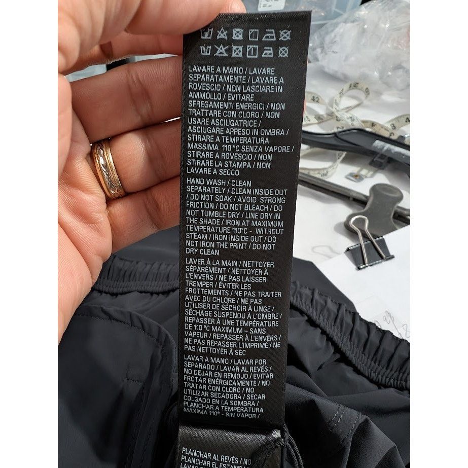 Balenciaga × Under Armour o1rshd1 Nylon Stretch Windbreaker in Black Size US S / EU 44-46 / 1 - 17 Thumbnail