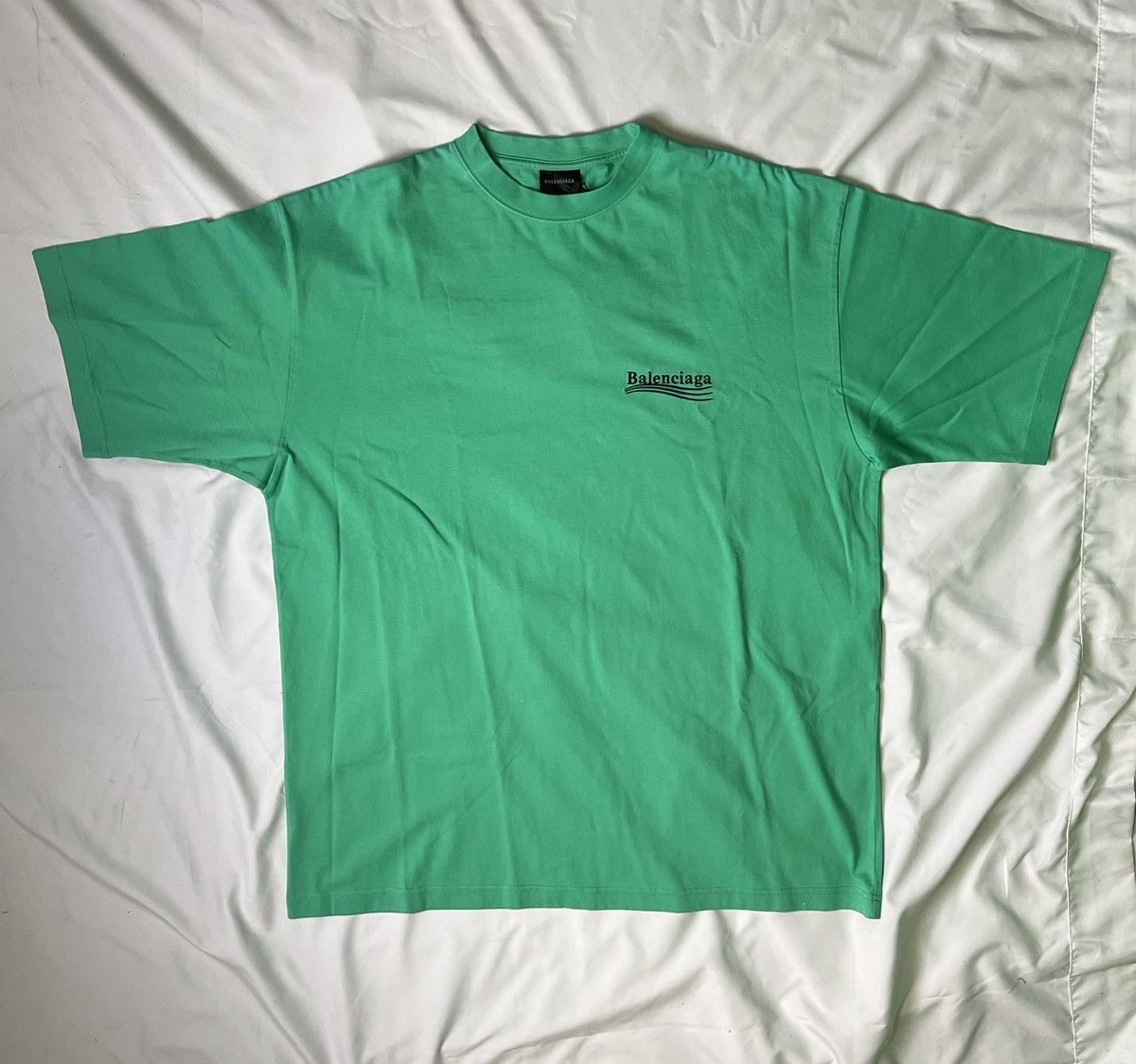 Balenciaga Balenciaga Political Campaign Logo Bright Green T-Shirt Size US L / EU 52-54 / 3 - 1 Thumbnail