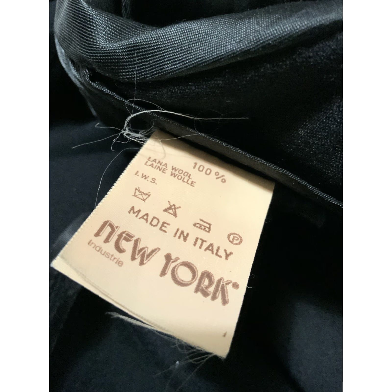 Industrie VINTAGE New York Industrie Blazer Jacket Navy 52 Wool Made In Italy Men Size 52 Blazer Jacket Mens Size 52R - 7 Thumbnail