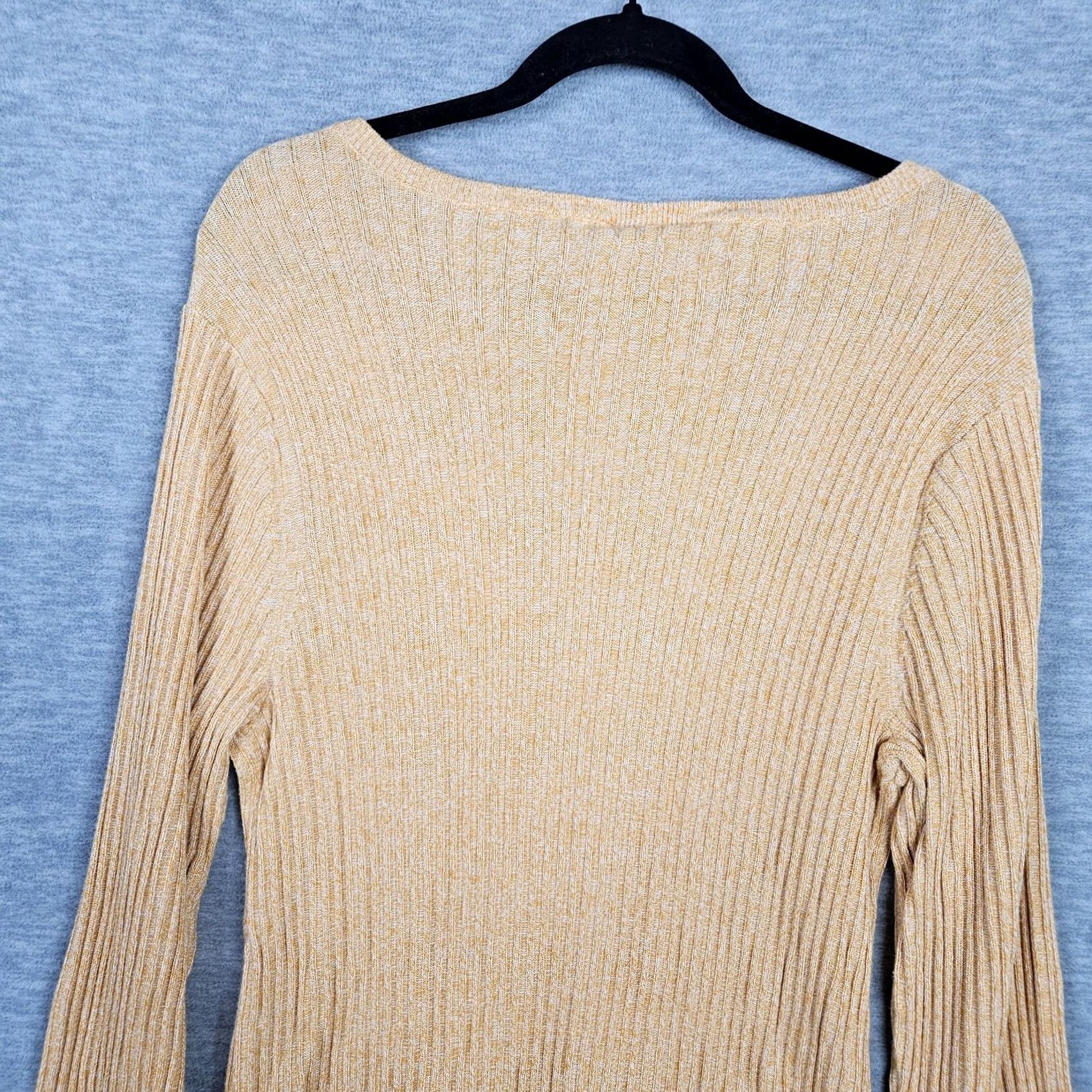 Torrid Torrid Women's Sweater Size 3 Cardigan V-Neck Long Sleeve Yellow Knit Cotton 40% Rayon Regular All Seasons Modern Size XS / US 0-2 / IT 36-38 - 7 Thumbnail