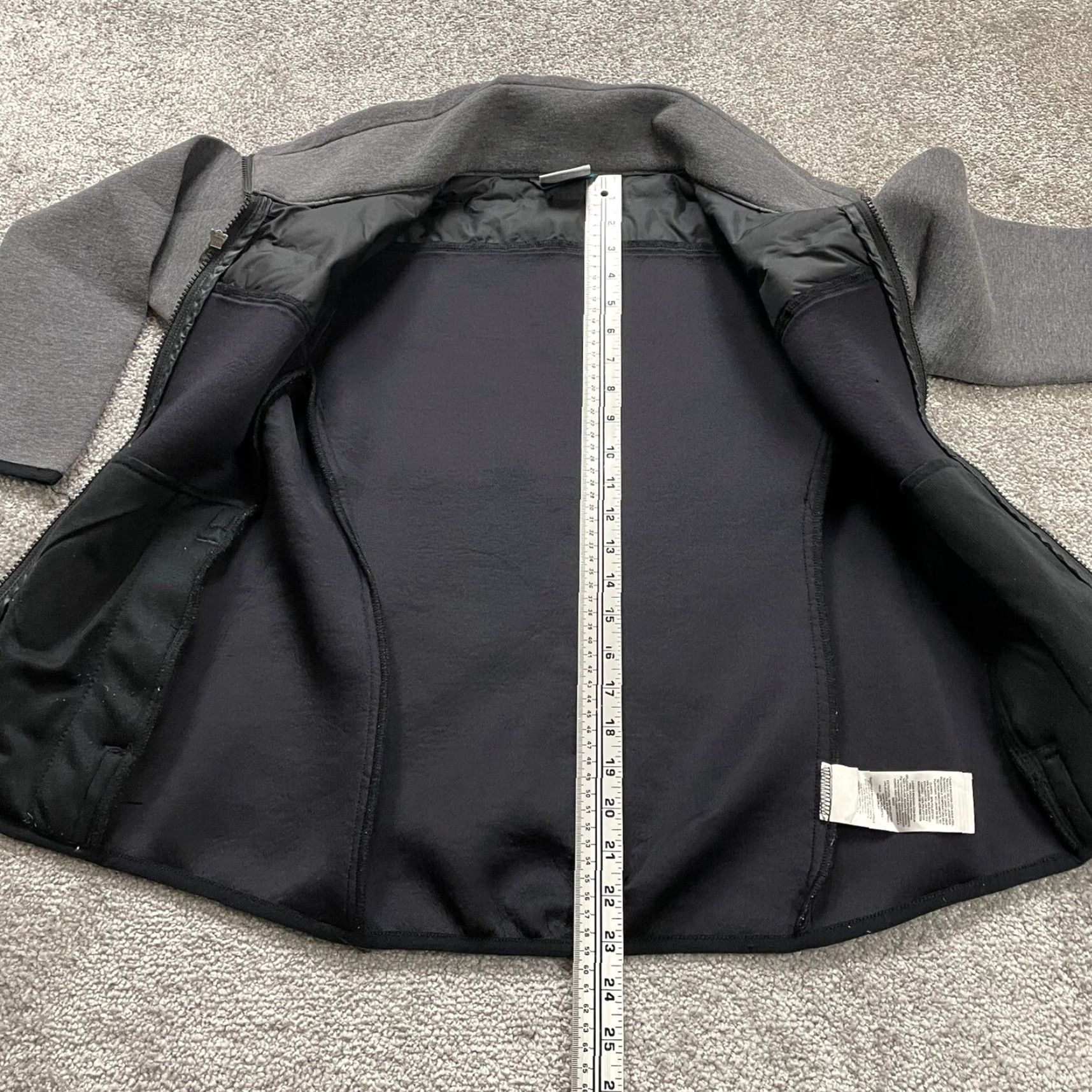 Vintage Columbia Jacket Womens Small Grey Black Full Zip Stretch Northern Comfort Hybrid Mid-Length Casual Outer Shell Polyester Size S / US 4 / IT 40 - 7 Thumbnail