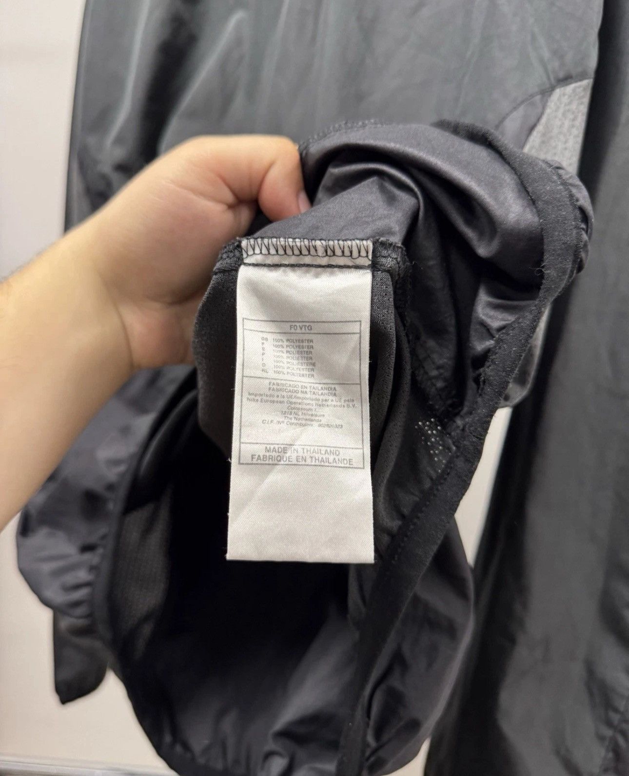Nike × Vintage Vintage 90s Nike Nylon Jacket Anorak Center Swoosh Clima Fit Size US L / EU 52-54 / 3 - 7 Thumbnail