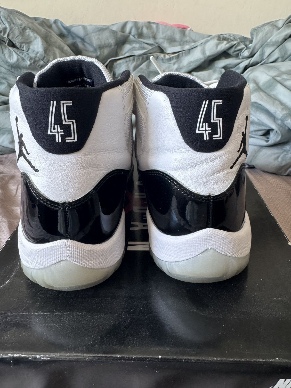 Jordan Brand Jordan 11 Concord 2018 Size US 9.5 / EU 42-43 - 4 Thumbnail