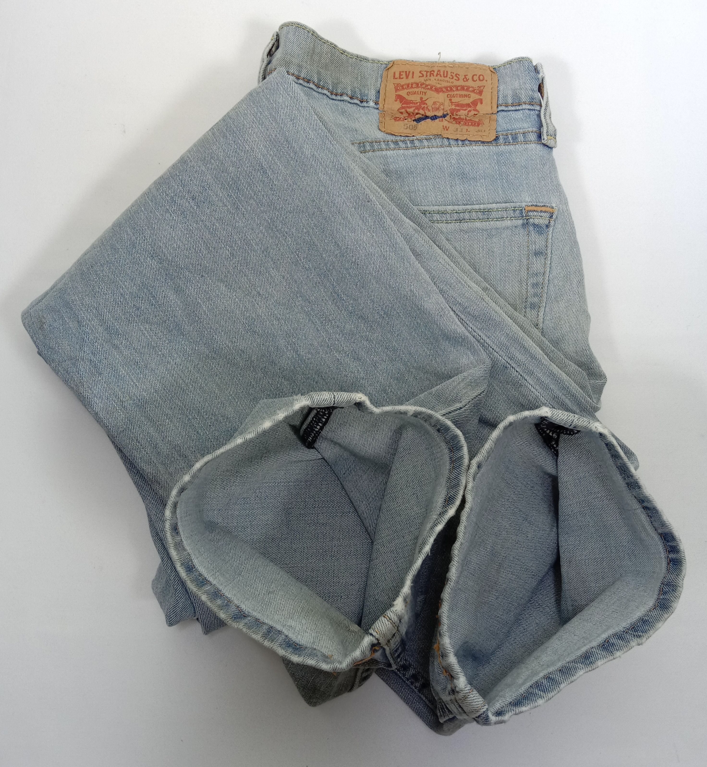 Levi's Vintage Levi's 505 Jeans Light Wash Denim Size US 33 - 16 Thumbnail