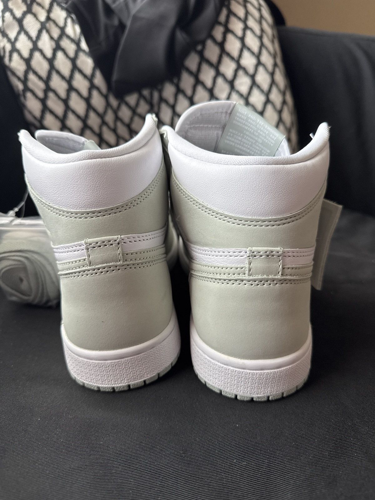 Nike Air Jordan 1 High OG Seafoam/ White Size US 8 / IT 38 - 3 Thumbnail