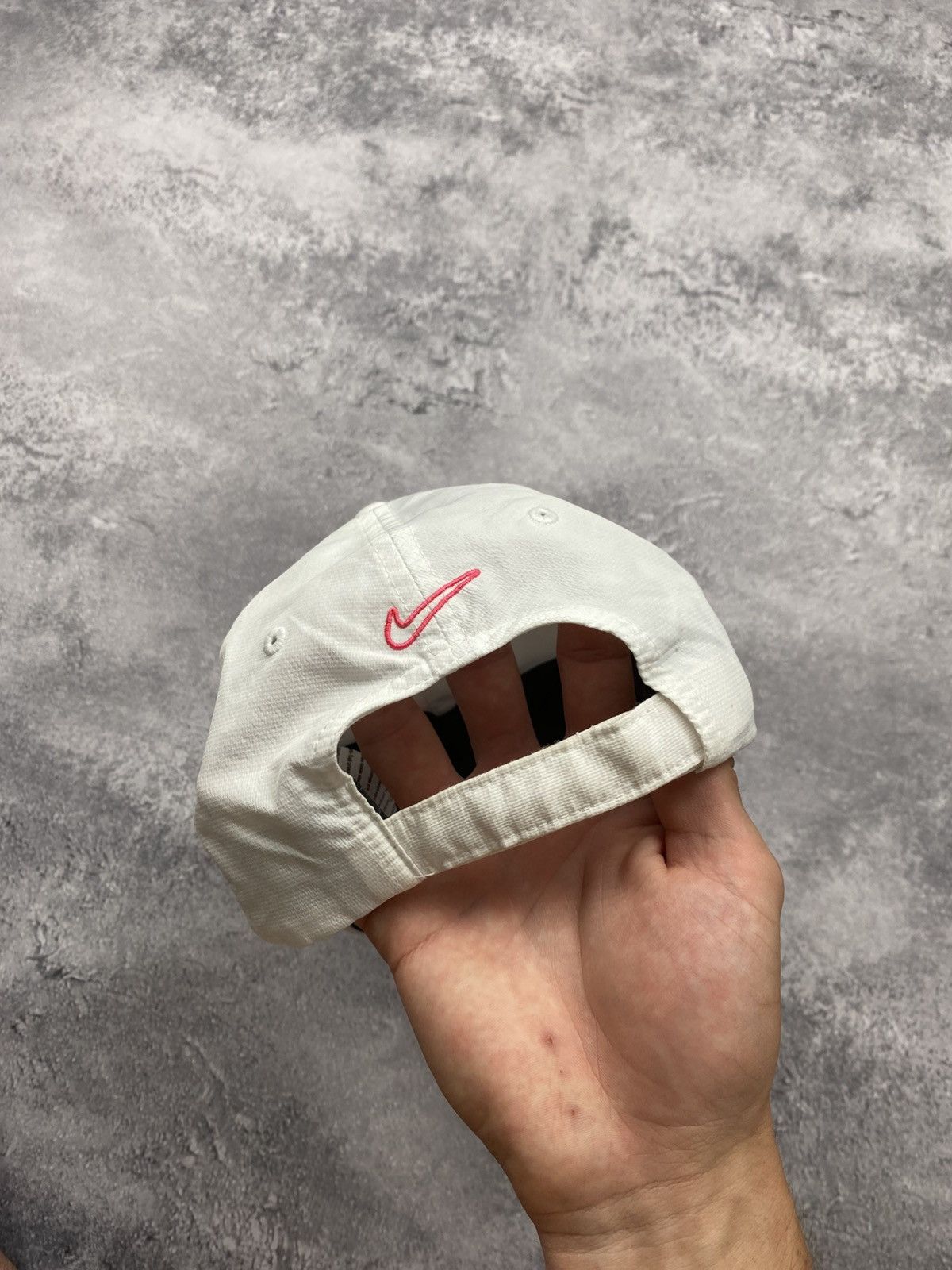 Nike Vintage Nike Golf Cap Hat Pink Embroidered Swoosh Y2K Logo Size ONE SIZE - 8 Thumbnail