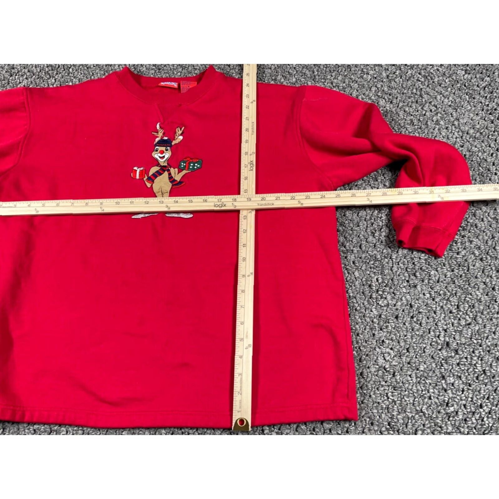 Vintage VINTAGE Rudolph Sweatshirt Christmas Embroidered Adult Large Red Crew Neck Long Sleeve Pullover Women Size L / US 10 / IT 46 - 5 Thumbnail