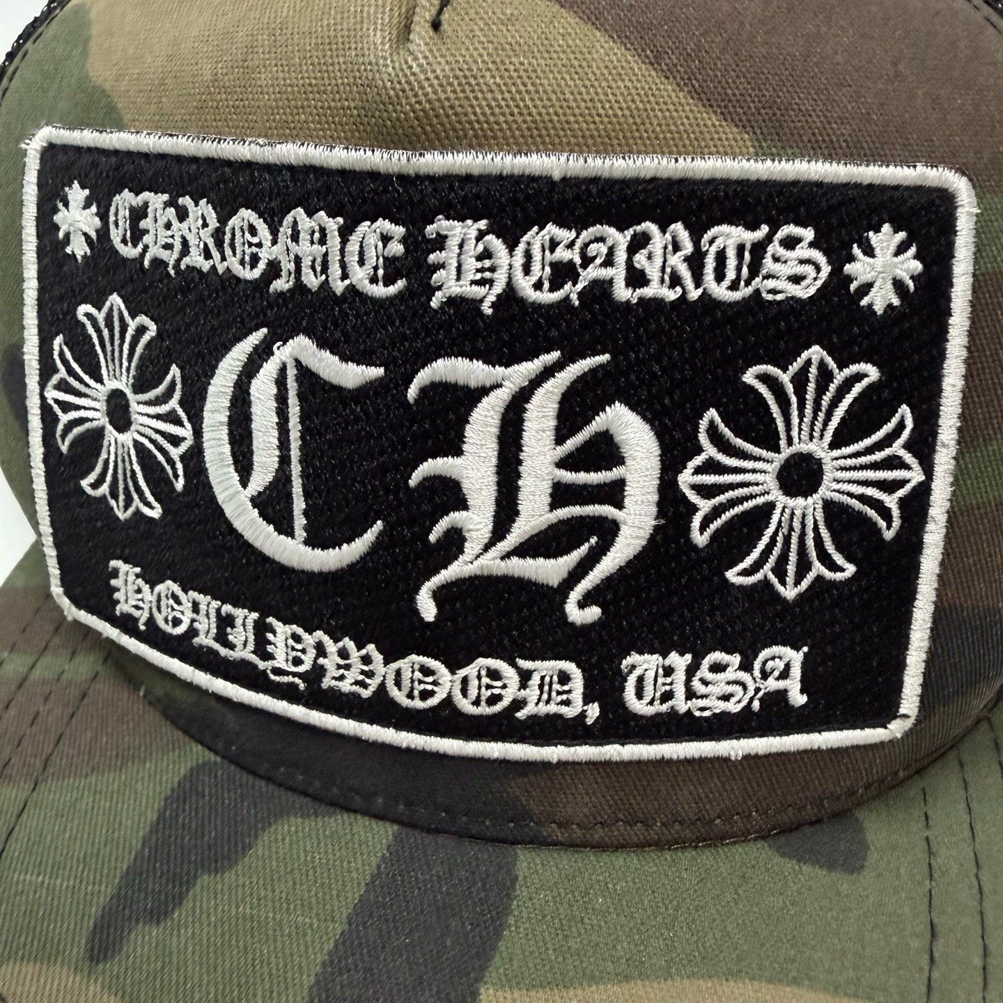 Chrome Hearts chrome hearts camo logo trucker cap Size ONE SIZE - 2 Thumbnail