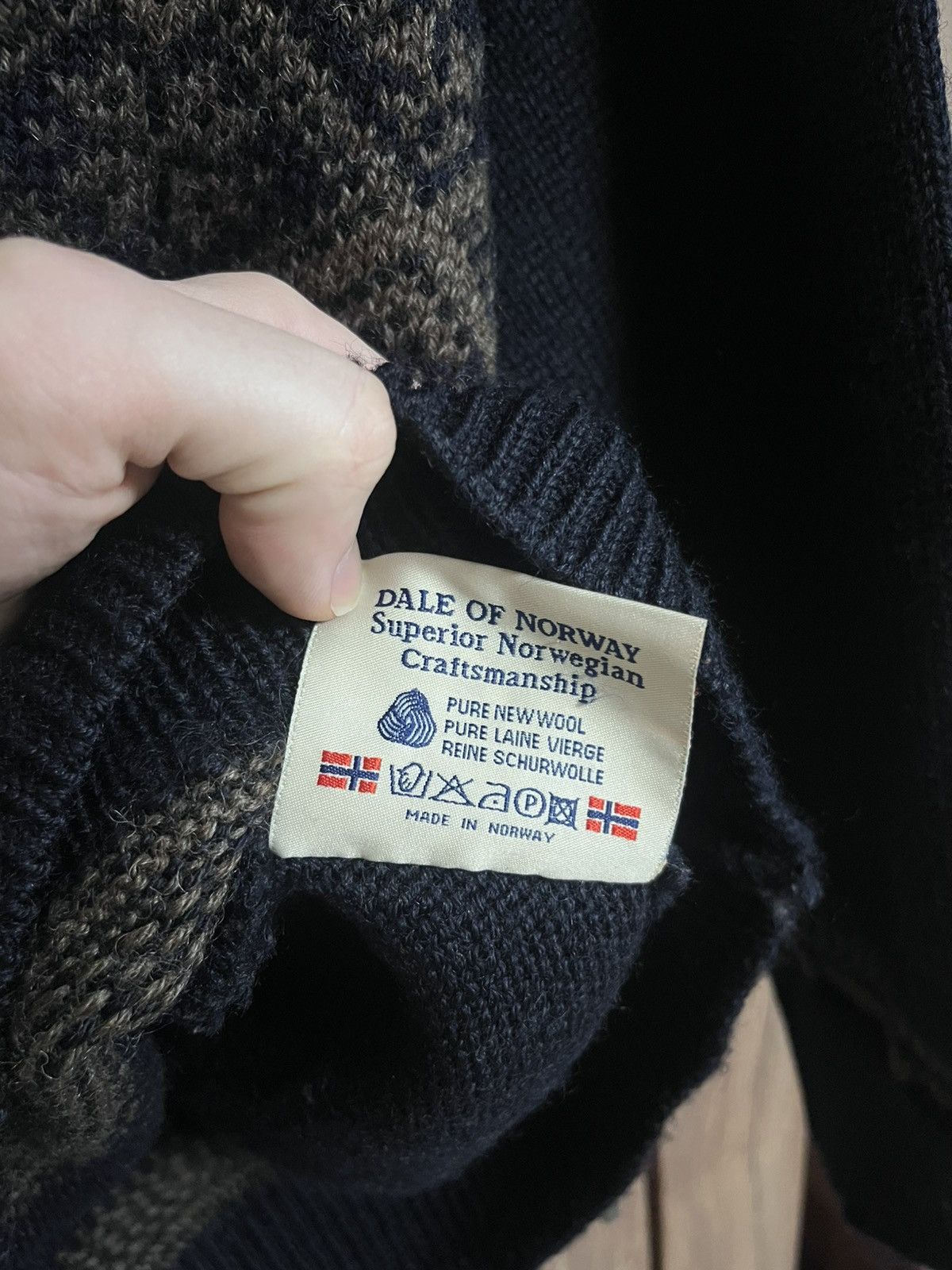 Dale Of Norway Dale Of Norway Vintage Sport Wool 1/4 Zip Sweater Dog Hunt Size US L / EU 52-54 / 3 - 10 Thumbnail