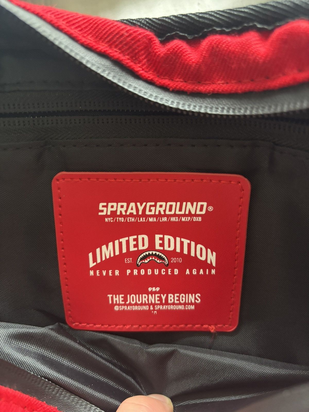 Sprayground Limited Edition Chicago Bulls X Sprayground Fanny Pack Size ONE SIZE - 6 Thumbnail