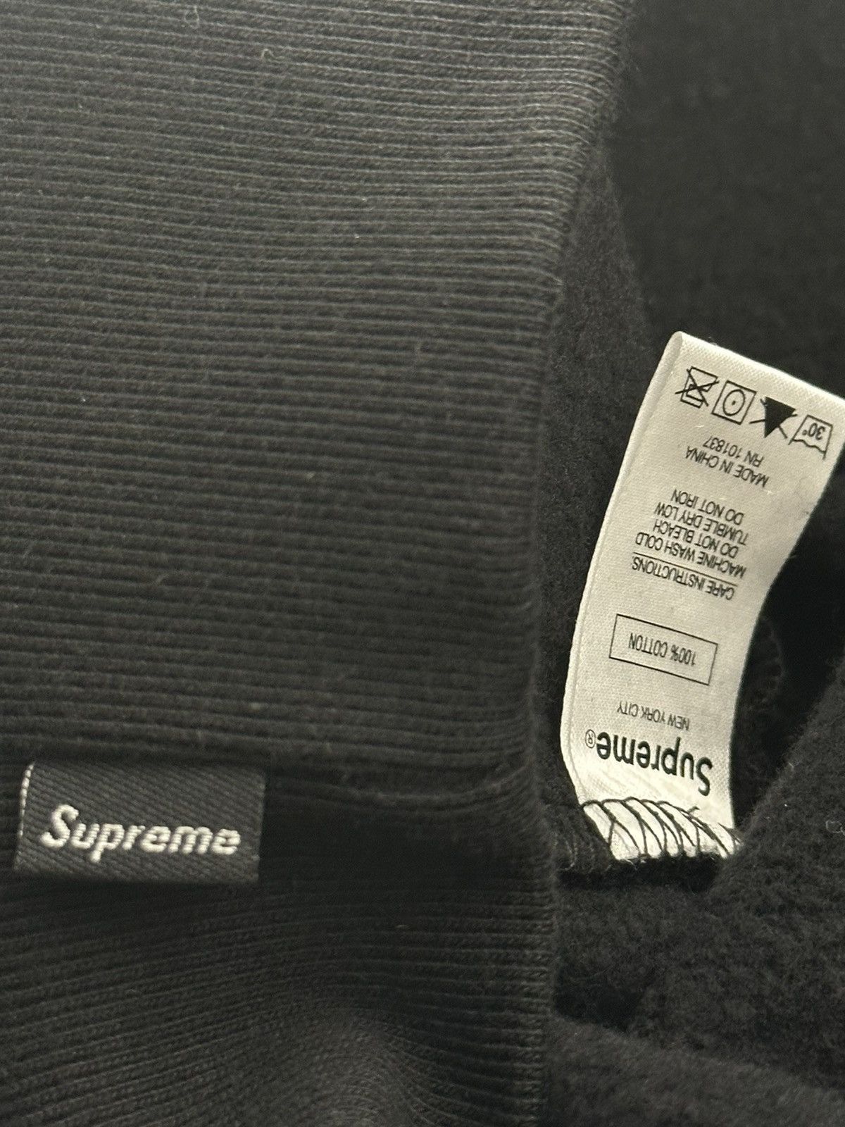 Supreme Supreme Big logo Hooded Sweatshirt Black Size US S / EU 44-46 / 1 - 6 Thumbnail