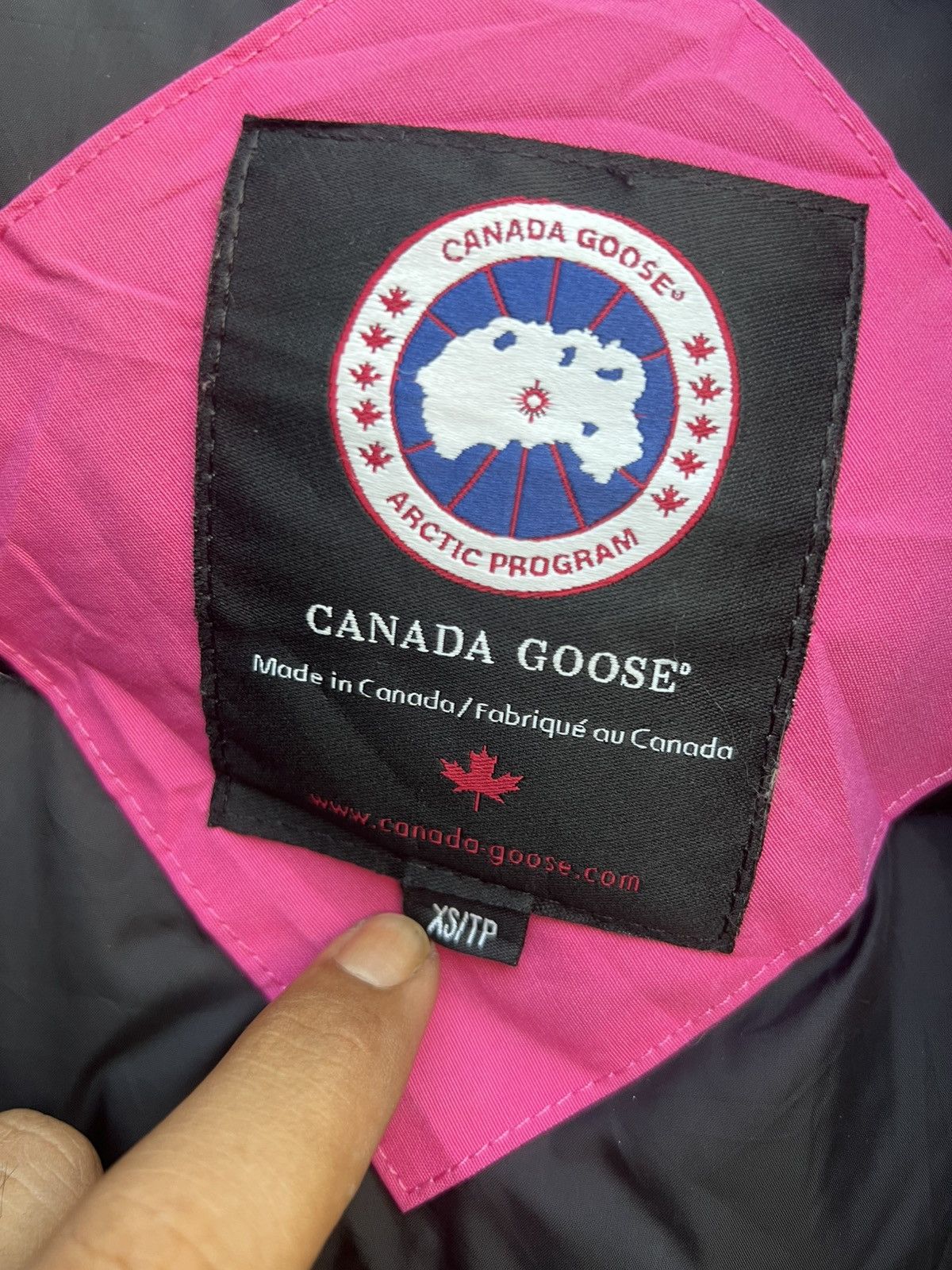 Canada Goose Canada Goose Pink Bomber Jacket Size XS / US 0-2 / IT 36-38 - 17 Thumbnail