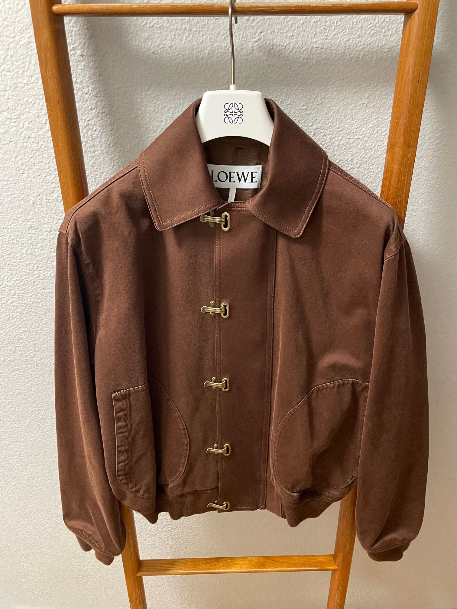 Loewe GRAIL FW25 Loewe Fireman Clasp Jacket Brown sz 42EU XS Small Size US S / EU 44-46 / 1 - 1 Thumbnail