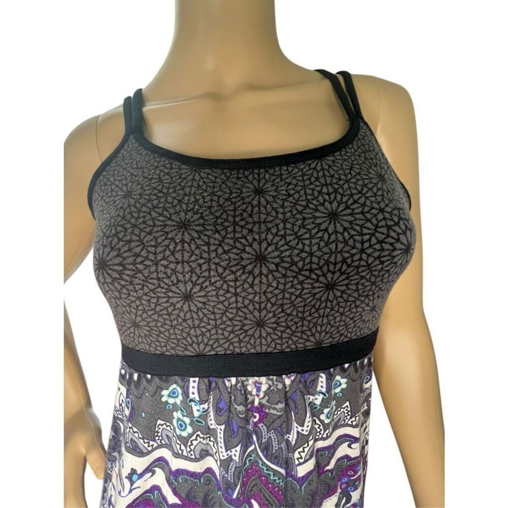 Athleta Athleta Boho Athletic Stretchy Tank Top With Built In Bra Size L / US 10 / IT 46 - 2 Thumbnail