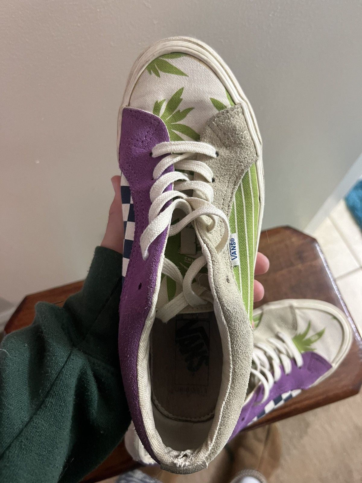 Vans Vans Vault purple and beige shoes with leaf design Size US 8.5 / EU 41-42 - 7 Thumbnail