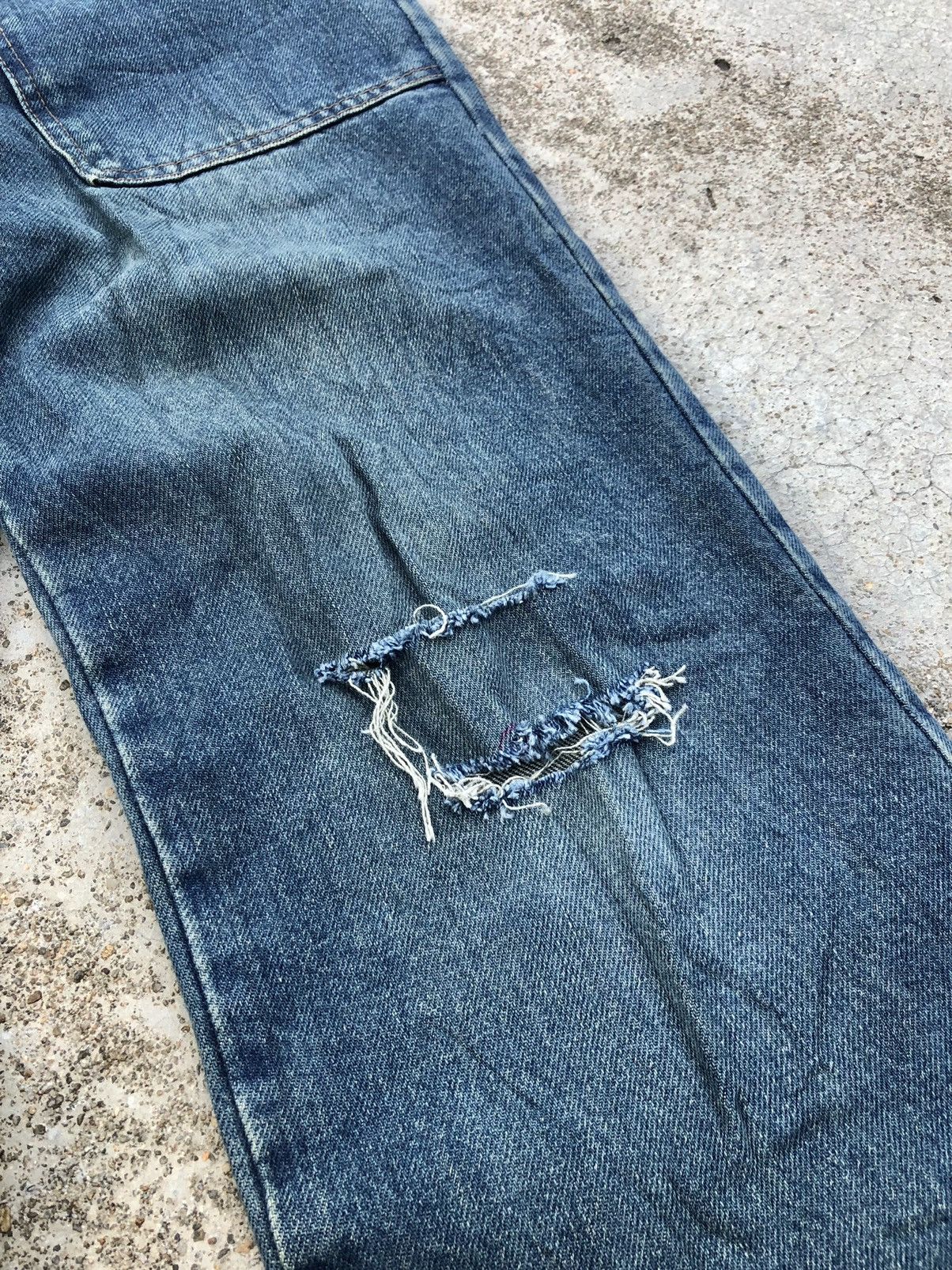 Gap × Vintage FLARE⚡️⚡️GAP TAB FRONT DISTRESSED DENIM Size 30" / US 8 / IT 44 - 2 Thumbnail