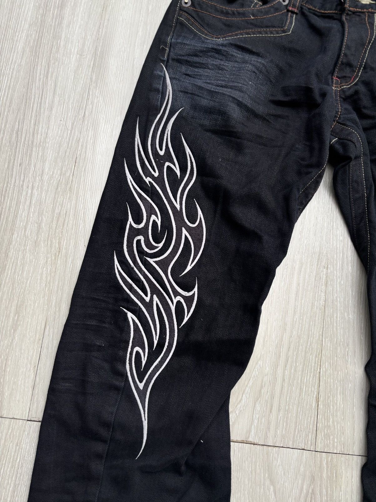 Japanese Brand Ratle trapp tribal flare jeans Size US 29 - 3 Thumbnail
